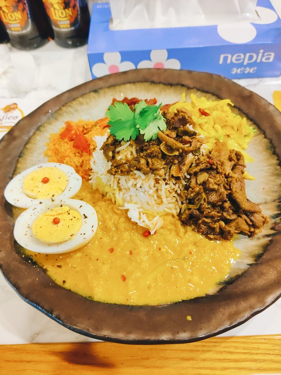 nerimatsu_k's tweet photo. 最近のカレーは美しい上に美味しいからヤミツキ😍

Ajicoカレーがもうすぐ閉店と聞いたので再訪…ここのダール（パリップ？）めっちゃ好き😋もう一回行けたら良いな

#ホンカトリー
#旧ヤム邸シモキタ荘
#Node21
#Ajicoカレー https://t.co/Ge1GanDjfm