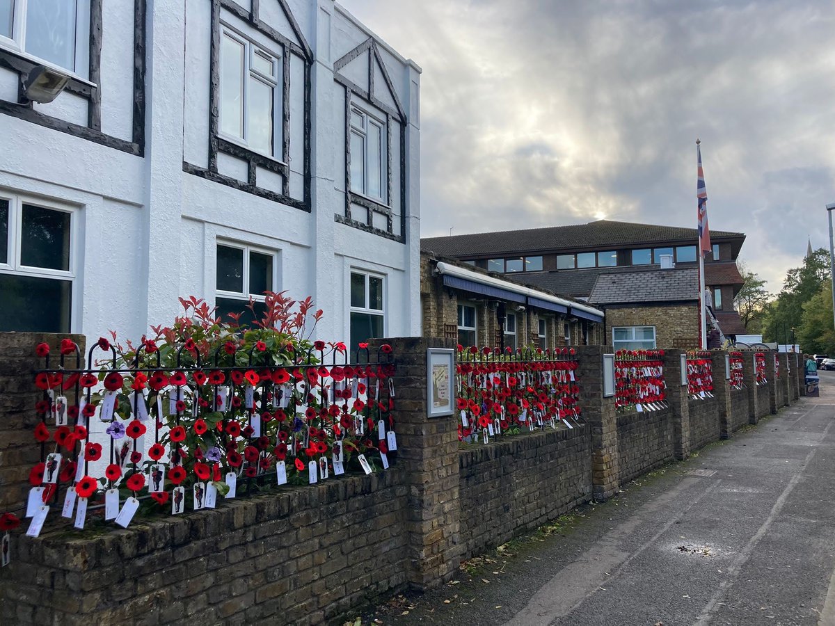GTSEGroup's tweet photo. Thank you to @PoppyLegion, for sharing their beautiful Poppy display for Remembrance Day. #LestWeForget #RememberanceDay #RemembranceDay2021 https://t.co/xDnnvCAOEm