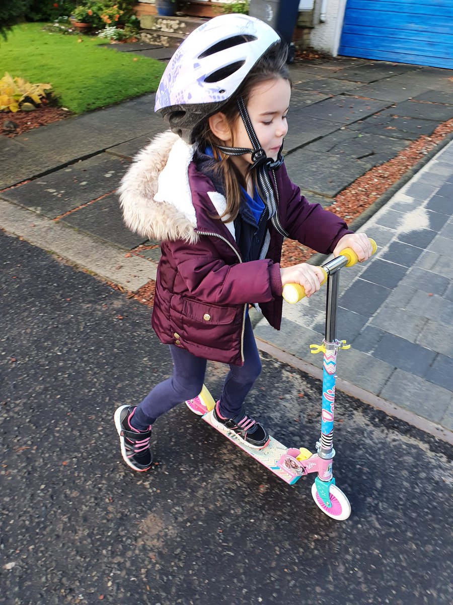 Lisa Paterson tweet media