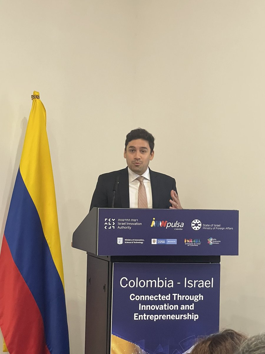jconstain's tweet photo. En el último día de nuestra visita a Israel 🇮🇱, hicimos parte del lanzamiento oficial de la oficina de @InnpulsaCol en el país. Primera oficina de este tipo por fuera del país. Un orgullo hacer parte de esta delegación de emprendedores con @quipumarket #iNNpulsaEnIsrael https://t.co/S3ppb28ndE