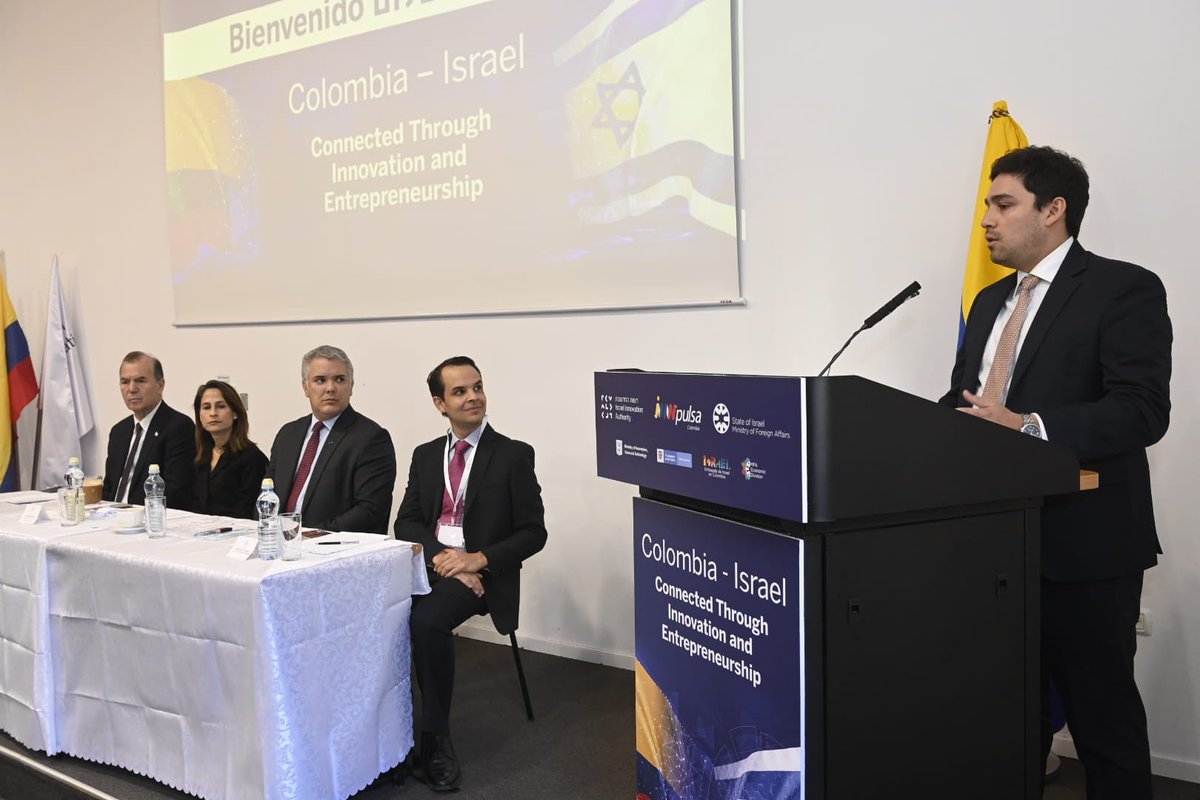 jconstain's tweet photo. En el último día de nuestra visita a Israel 🇮🇱, hicimos parte del lanzamiento oficial de la oficina de @InnpulsaCol en el país. Primera oficina de este tipo por fuera del país. Un orgullo hacer parte de esta delegación de emprendedores con @quipumarket #iNNpulsaEnIsrael https://t.co/S3ppb28ndE