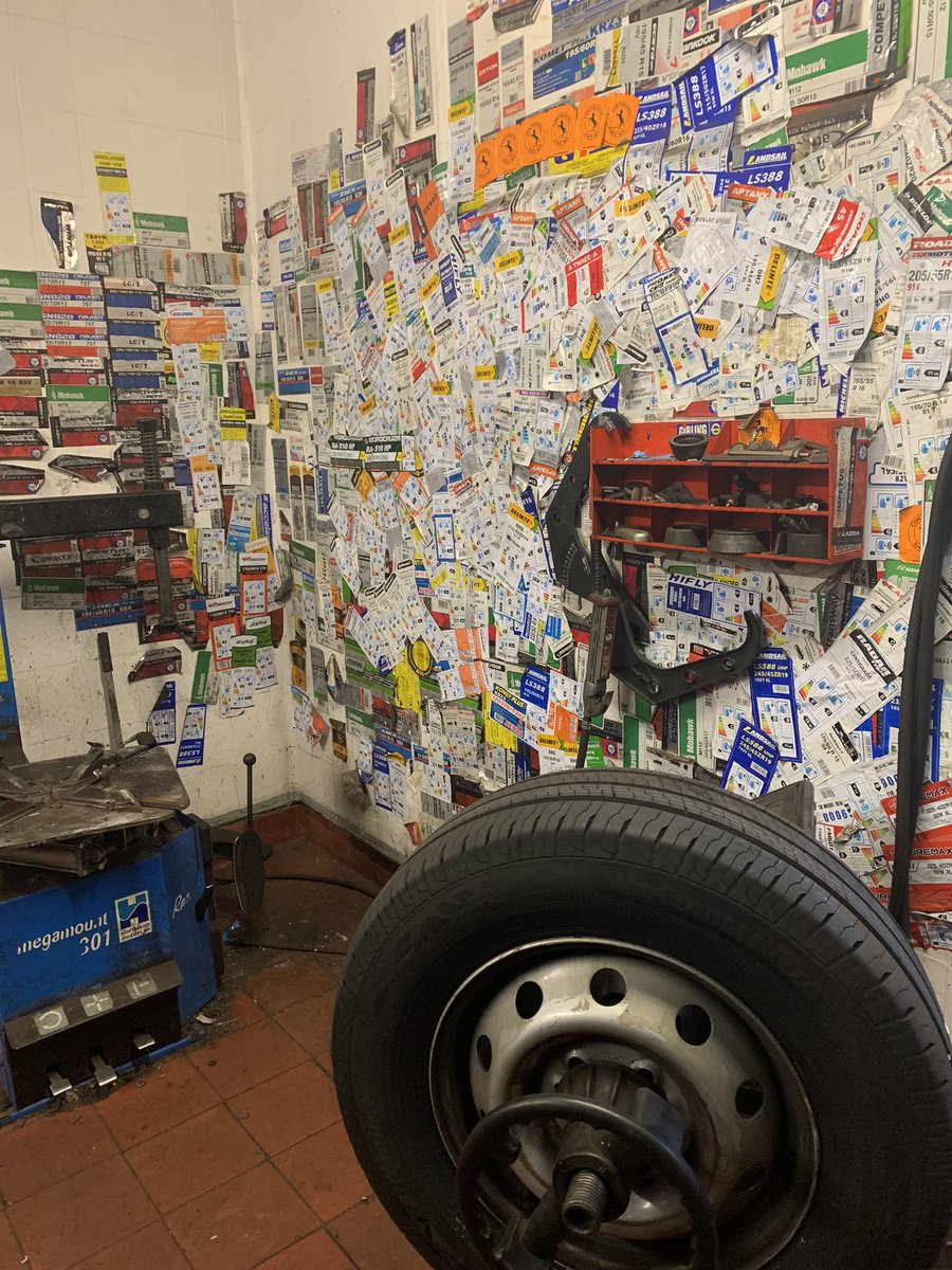 owenkirby's tweet photo. @TracyBreeze1 @Diane23163587 divvy Yorkshireman stood here on Friday and said “do ya do many tyres then Owen”,,,,#derrr https://t.co/w5ffNQ6yJD