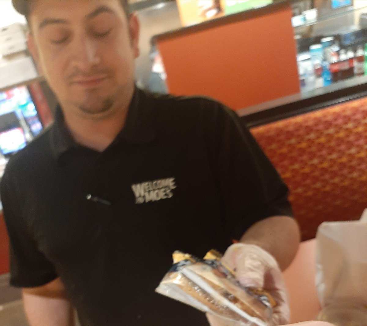 The_7Cs's tweet photo. @Moes_HQ This is Kyle the manager of Moe's In Vernon, CT giving me a couple cookies after screwing up my family's dinner &amp; making me wait 40 minutes past our pickup for them to finally make my son's missing bowl on the 3rd try which he refused to make until I showed him all the receipts. https://t.co/QSoRGqHL6B