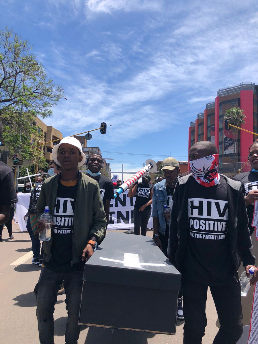 Fix the Patent Laws tweet media