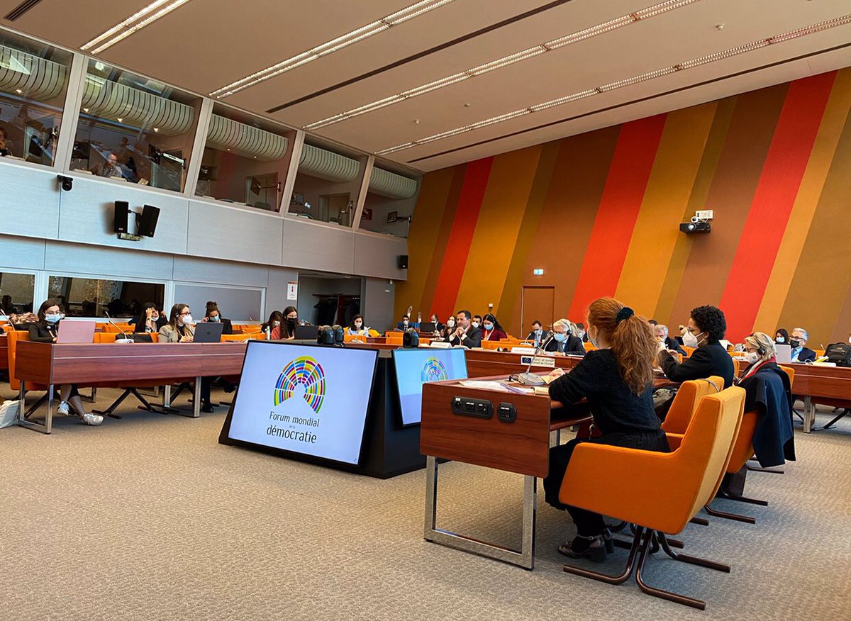 ZiyaAltunyaldiz's tweet photo. ▶️ The 2nd day of @WFDemocracy:
We are in #Lab3 to share our experience with democratic initiatives from different countries to bring broader perspectives w/ @LeiteLramos.
I believe sustainable environment is essential to preserve fundamental human rights.
@PACE_News @AKPM_TR https://t.co/wx8mMXwhWy