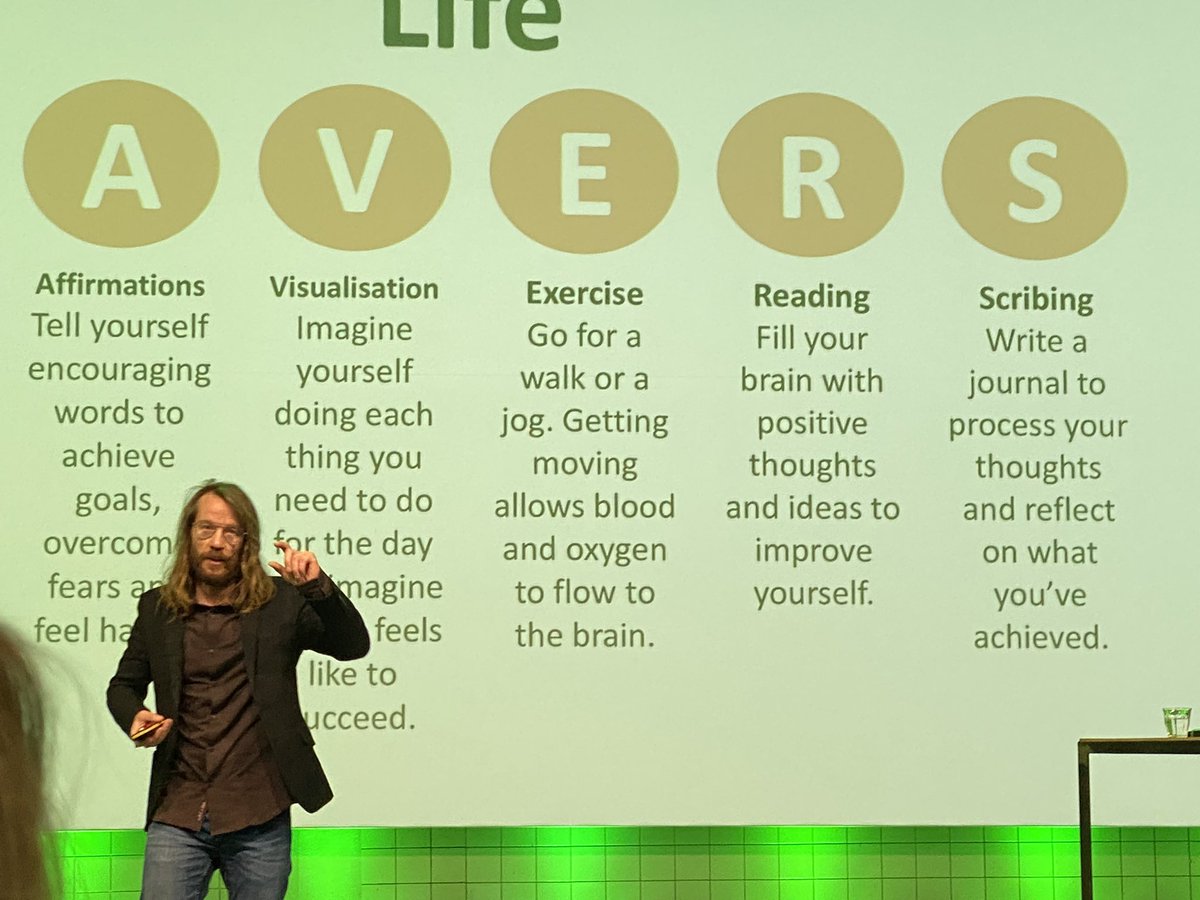 walhog's tweet image. Nooit gedacht een tip van @Giels ter harte te nemen, maar vanaf morgen maar eens starten met koud douchen #relivingfrenchcampinglive @AiGezondheid