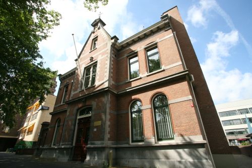 Vandaag staat de digitale rondleiding online over #Rioolgemaal #Westersingel. Het oudste gemaal van #Rotterdam dat nog steeds functioneel is. 

Bekijk deze video en onze andere activiteiten hier! bit.ly/3BzYASs

#MaandVanDeOndergrond