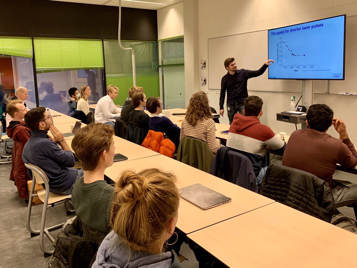 AmepMsc's tweet photo. It’s a pleasure looking back upon last week’s kick-off of the AMEP Seminar season. Very interesting talks by @nanolithography’s Peter Kraus and @SergioSalvia_! Make sure to sign up for the next one, Nov. 17th: https://t.co/WdHkuFWVaw https://t.co/khzha1jyUn