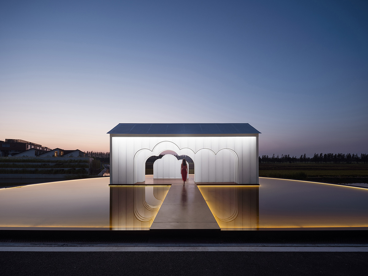 WACommunity's tweet photo. Wutopia Lab converts abandoned pump house into a pavilion with cloud-shaped translucent panels: https://t.co/T81KSPph52 #china #architecture https://t.co/adMcgN6nSX