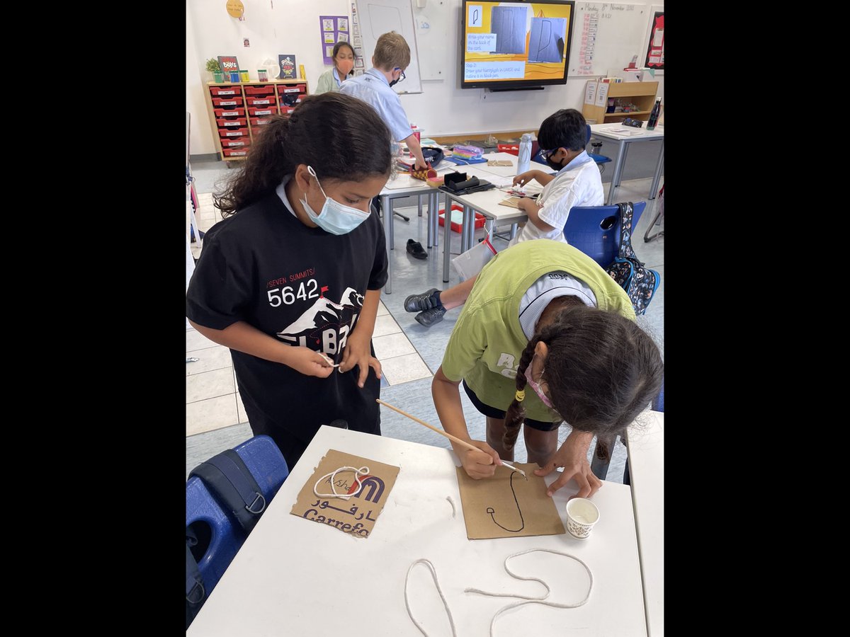 JESSPrimaryYR3's tweet image. What would the Ancient Egyptians have thought of our modern day communication? This week the children made secret messages out of hieroglyphs and turned them in to string printing tiles. We can’t wait to print with these next week so our friends can crack our codes!#Jesspriart