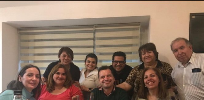 lauryseo's tweet photo. Anoche el grupo de #ProCaleta le dio la bienvenida a JAVIER GABBANI, referente de #ProPiedraBuena y ex candidato a Diputado en las últimas elecciones, quien esta recorriendo la provincia apoyando al frente #CambiaSantaCruz.
#ProSantaCruz #EsJuntos @MarinaZavagno @Mauri2023ok https://t.co/RMCspFiXWr