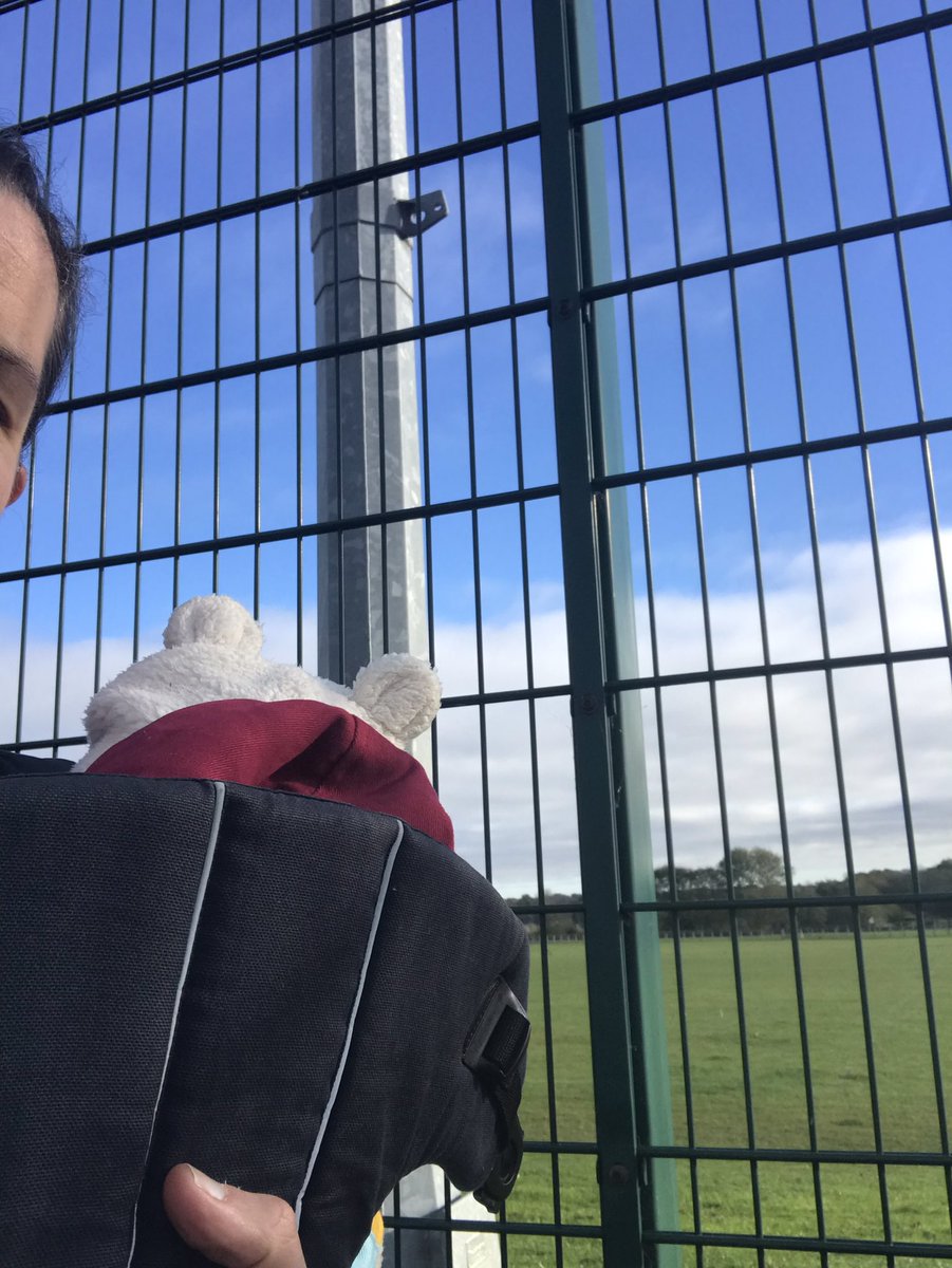 Welshreynolds1's tweet photo. Great to bring little M to watch the #Wellsway #GirlsFootball to cheer on neighbour @YouthSportTrust #letgirlsplay @BarclaysFooty #RoleModels fab  @BathCity_FC supporting #WildCats https://t.co/hrjlofKkul