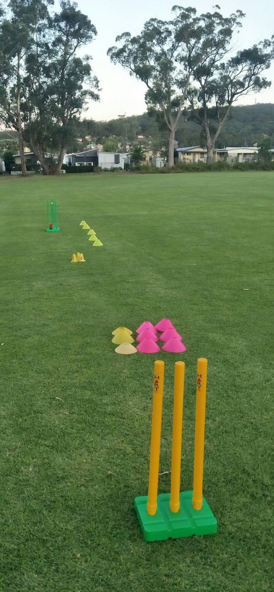 hamishneal's tweet photo. The great @Ranko1963 overseeing a @CricketNSW Junior Cricket Coaches course. 13 coaches from across the Coast including four from #locc. Great session. #swoopdown https://t.co/a9zynlzdXR