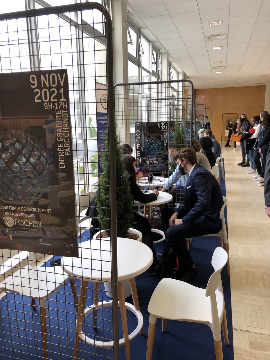 RERV_ECMars's tweet photo. Nous sommes présents toute la journée au ⁦@_foceen⁩ pour rencontrer nos partenaires et accompagner les étudiants de ⁦@CentraleMars⁩ 
Merci aux organisateurs et personnes présentes qui font le succès de cet événement ! https://t.co/wHYBKaWtT3