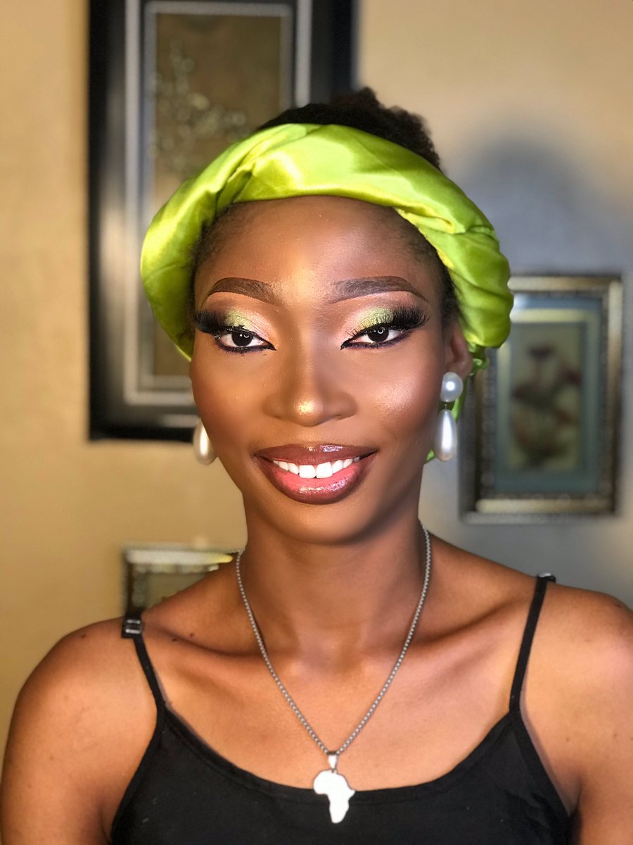 Houseofchigwe's tweet photo. Studio session came out well, beholden beauty ❤️❤️❤️
Book with us for that glam session
#LayconAt28 #LagosToKampalaEP #lockdown #LoyalChallenge Ciara Wizkid Made in Lagos Afrobeats Burna boy https://t.co/xaUqR17aOR