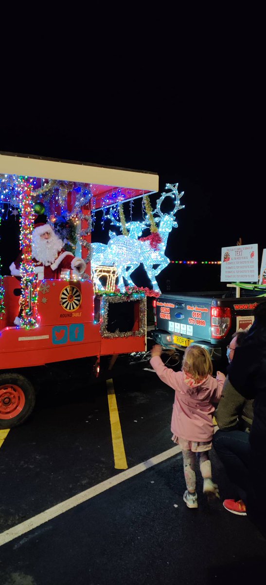 ChesterRoundTbl's tweet image. Santa Float is coming to town!

December
🗓 4th-5th - Xmas Tree Deliveries 
🗓 11th-18th - Float Nights

We'll be sharing more information soon about routes &amp;amp; plans. So please like RT, follow, comment and tag so everyone knows when and where the big red guy will be.

#SantaFloat