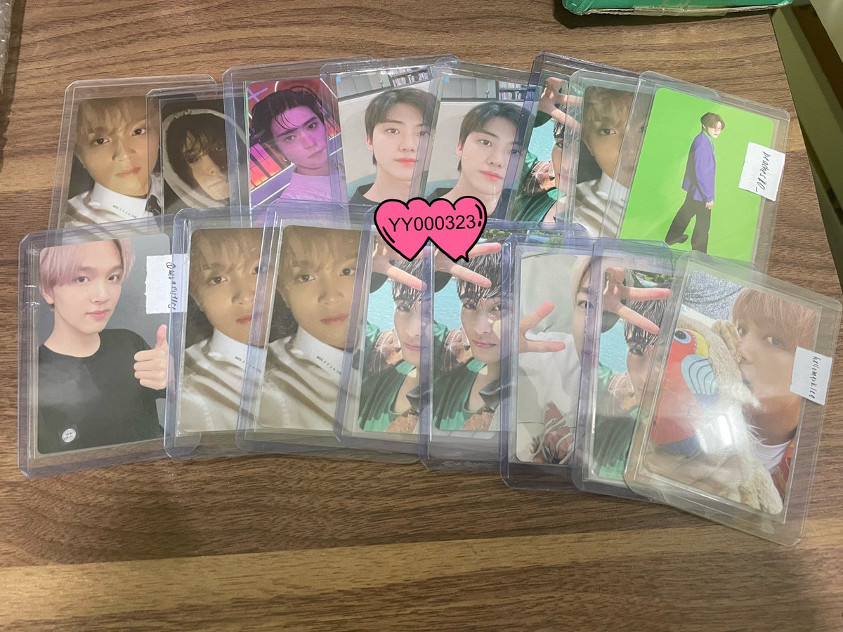 YY000323's tweet photo. #YY00updates batch 1 done unbox
I just capture for half of it
Tonight start dm batch 1 buyer~ https://t.co/bJYCsEr4a8