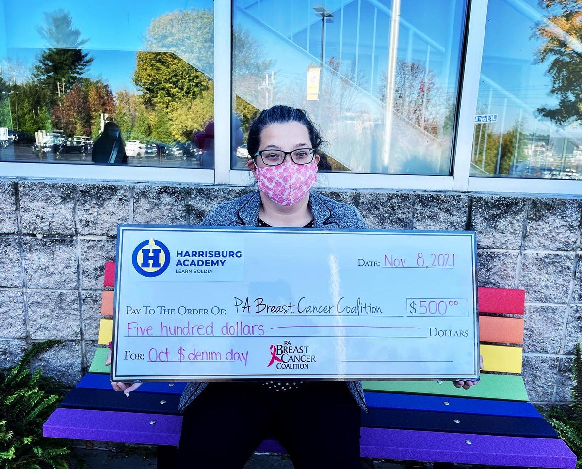 GnazzoPromotion's tweet image. Bravo @harrisburgacad students for your strong passion to uplift our region &amp;amp; for supporting @PBCC to fight breast cancer. 🎀
Teaching youth to give back at an early age instills greater purpose &amp;amp; responsibility to invest in our communities. Thanks for all you do! #community #hbg