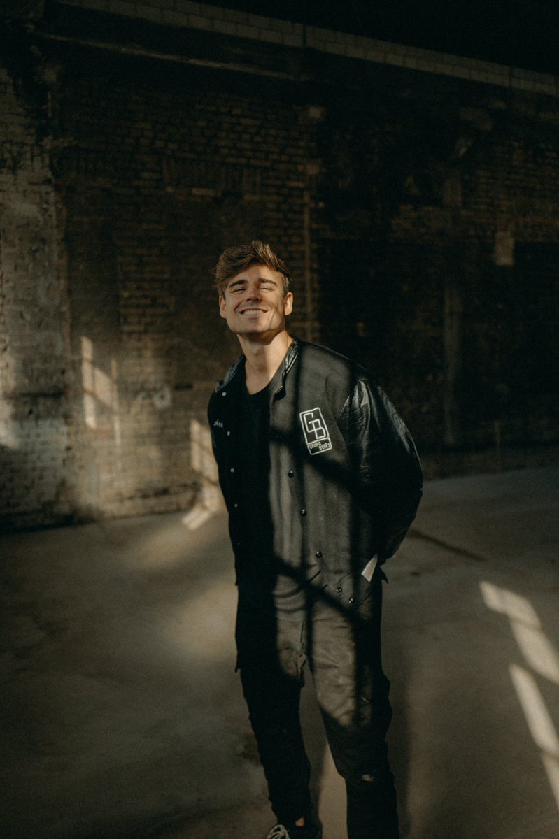 Moritz Garth tweet media