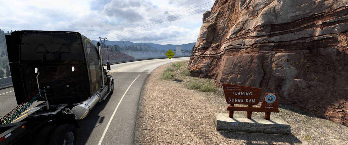 ARISTRIST__'s tweet photo. ダムってきました　#ATS #AmericanTruckSimulator https://t.co/zRbcbggFCF