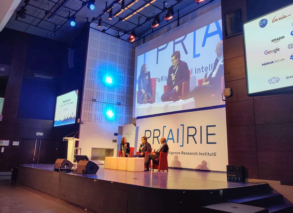 inria_paris's tweet photo. 🔴 #prAIrieDay | La table ronde "The future of #AI" avec @ylecun et Raj Reddy, tous deux lauréats du prestigieux ACM Turing Award ⬇️

#ParisAIWeek https://t.co/Foyc8X8Ube
