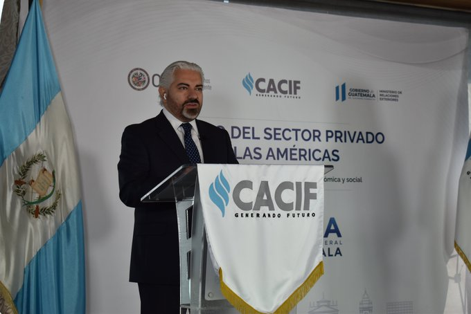 guatevisible's tweet photo. #AsambleaOEA

El presidente de @GuateVisible, @jeskenasy, destaca que la división de los poderes permite la rendición de cuentas en los países de la región y fortalece las democracias. https://t.co/qqmMR2qIBu
