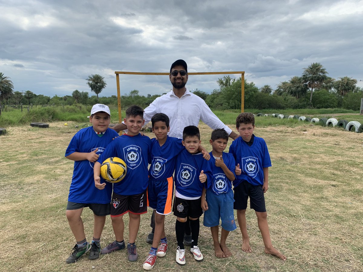 GhalibBaten's tweet photo. The Jamaat had the opportunity to hold a mini soccer tournament in the city of Villa hayes, Paraguay 🇵🇾 last weekend. It was great to see how excited children are for this kind of activity Alhamdulillah! https://t.co/0bZlJ59cZc