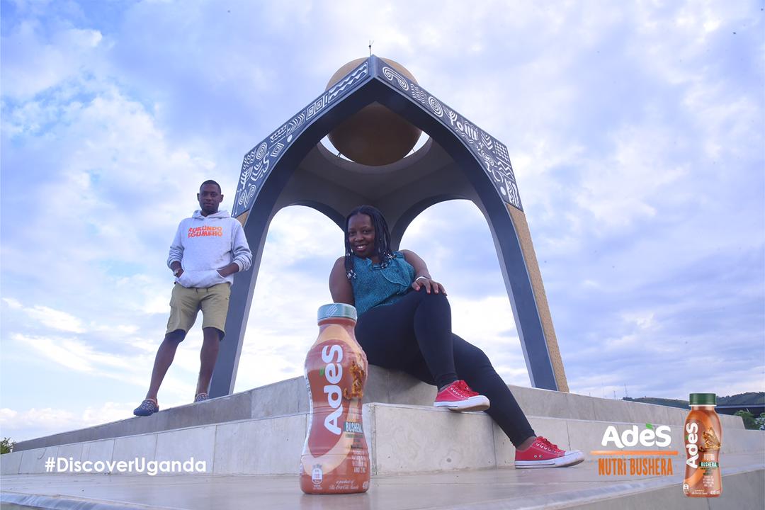 hodjs's tweet photo. #Biharwe 1520 AD Eclipse monument, Igongo is widely acknowledged by legends in Buganda, Ankole and Nkore.. It's surface is covered in symbols such as drums and spears as well as Egyptian writing. 

#DiscoverUgandaWithAdes
#AdesNutriBushera #RefreshUG #DidYouKnow https://t.co/OZxH9Jku1E