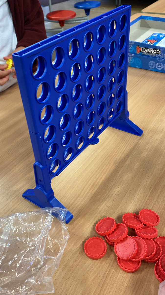 ThamesideSch's tweet photo. Aftercare enjoying their new toys! Happy children! #TPS #Aftercare #belonging #Thamesideprimaryschool https://t.co/975cM2LWRc