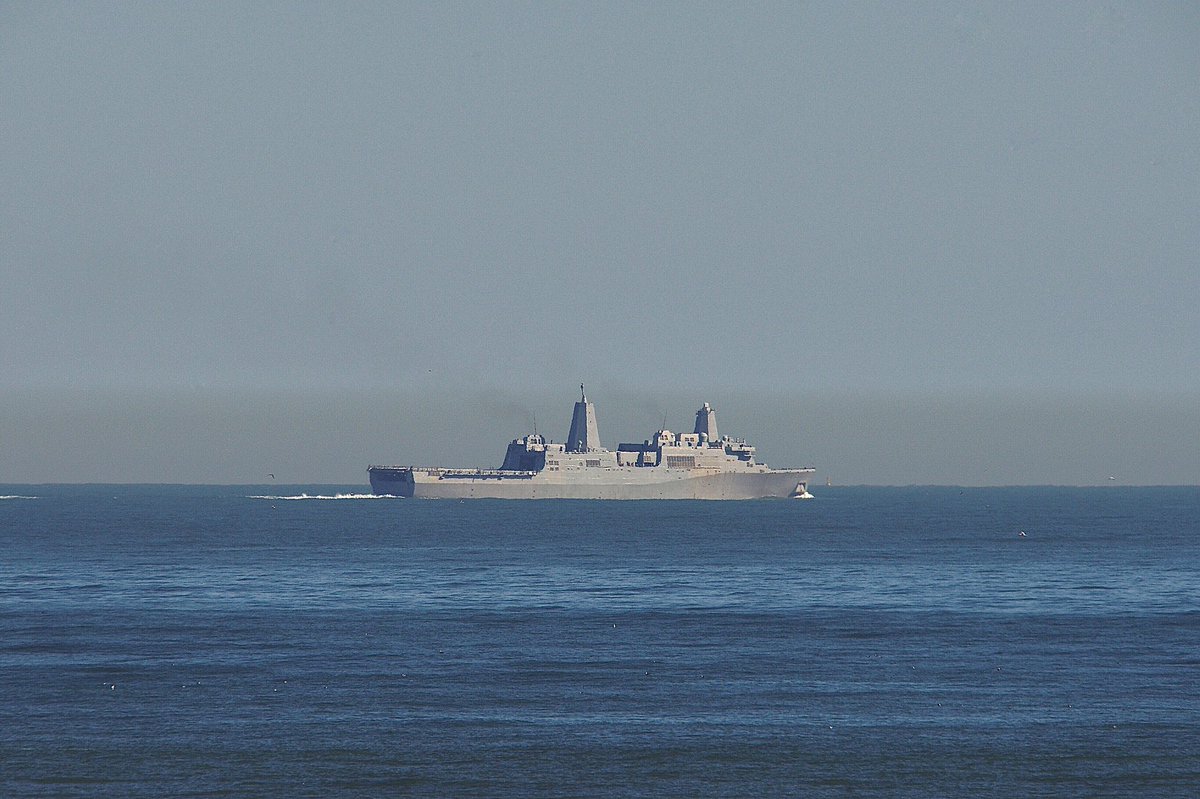 The USS MESA VERDE (LPD-19) 🇺🇸 San Antonio-class amphibious transport dock heading out to do something 🤷‍♂️. #USNavy #USSMesaVerde #LPD19 #ShipsInPics