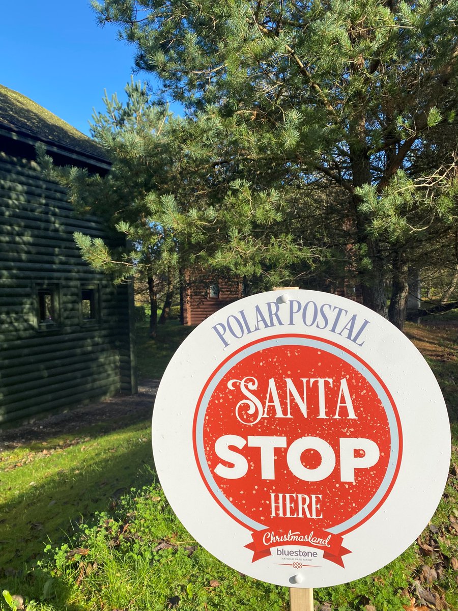 BluestoneWales's tweet photo. Don't forget to write your letter to Santa to be collected by the Polar Postal service 📮🎅❤️
#mybluestonebreak https://t.co/pFkrMAT707