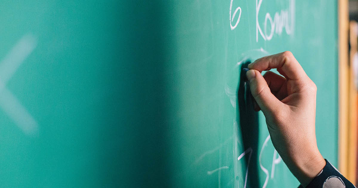 When taking #GCSE’s students undertake main academic subjects such as #Mathematics. 🔢

Learners develop skills in Number, Algebra, Ratio and Proportion, Geometry and Measures, Probability, Statistics 

Find out more about taking GCSEs at Kings: kingseducation.com/uk-uni/gcse/pr…