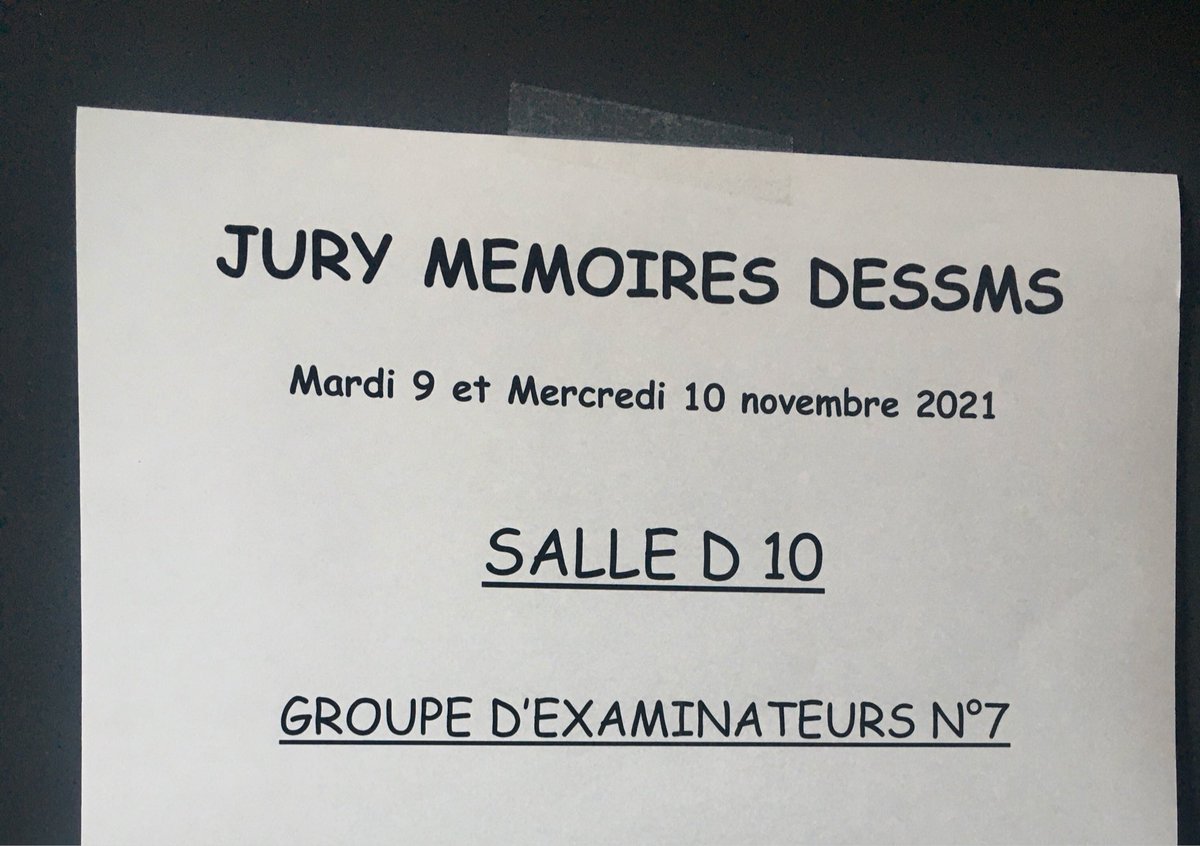 aureliechaban's tweet photo. La fin approche 💪🏻👩🎓📚#DESSMS #Memoire #EHESP @Ed3sGisele @EHESP https://t.co/5e9JNZXYgF
