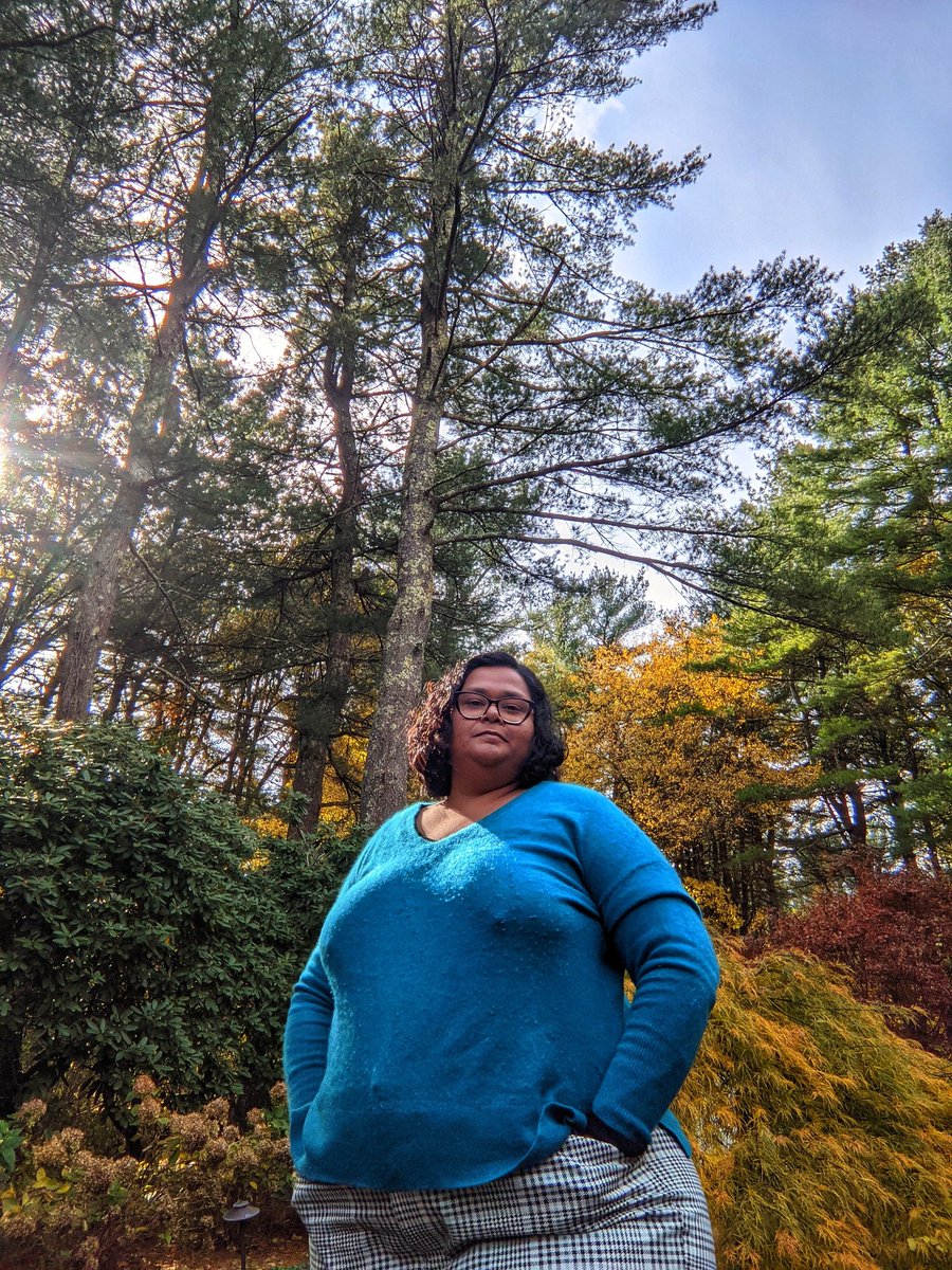fatsopodcast's tweet photo. Ameya here!
I took this photo without a tripod in my sister's garden, because I wanted to show off my winter outfit with pants. And then I looked at it and flinched because with that perspective my tummy and thighs look crazy big. So I didn't want to post it. https://t.co/KbTKXQ5len