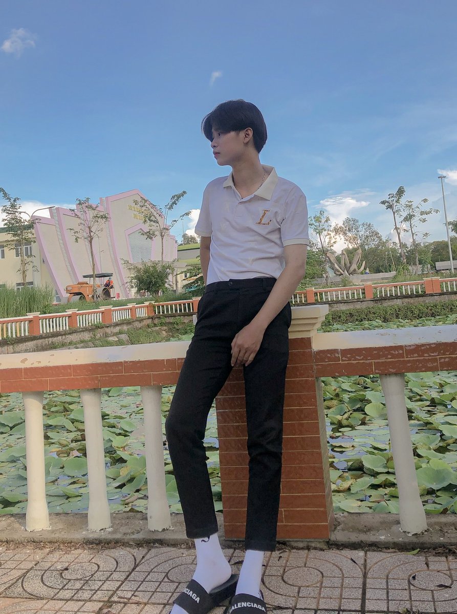 V17449422's tweet photo. Như vậy có đu được em không https://t.co/vFRZNW9Dtm