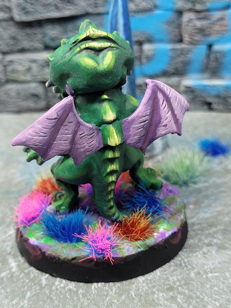 TheBaldGM's tweet photo. Praised be Cthulhu... eurh I mean Hello Lou.
Another Bonesylvanian finished for @MordorPaint from @Goblins_Mordor .
And I am glad I bought some Gamers Grass from #sceneryworkshop. It just makes the base. https://t.co/p6u606uDLj
