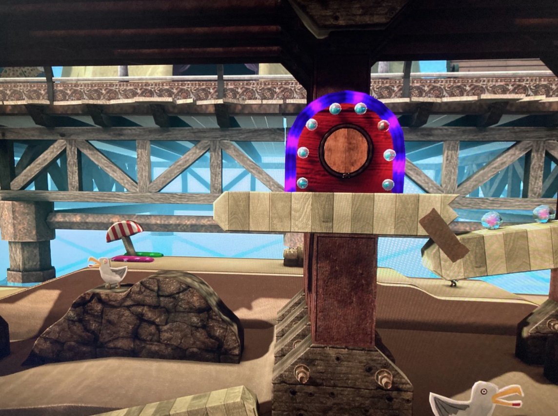 LBPUnion's tweet photo. 👑 @TheTrueEpicPro's entry for #LBPReconnected is Gravity Rush. Sackboy has been invited to a seaside pier magic show, and he is the main event! Weave your way through the show with the help of Gravity Zones! Learn more at https://t.co/NcGeIlZcRy https://t.co/FSBM8NiVl3