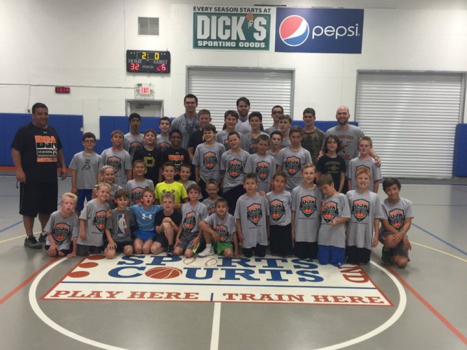 bsahoops's tweet photo. BSA Pittsburgh Winter Basketball Leagues &amp; Skills Programs begin This Week! Register Today to get started! https://t.co/vVsWGQY2GL https://t.co/zPxscKCH8h