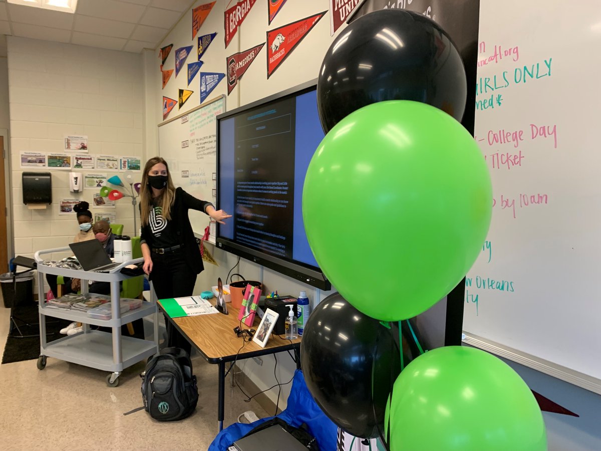 BBBSatl's tweet photo. What an amazing launch of our second Beyond School Walls partnership! As part of our Site Based mentoring program, we've partnered with @UPS and the AVID program at Therrell High School in Atlanta. 

Hooray for 12 new Big/Little mentoring matches!
 https://t.co/d50IKjA78T https://t.co/cJt4rEnUUk
