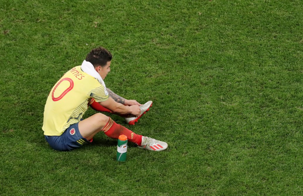 .<a href="/jamesdrodriguez/">James Rodríguez</a> comienza los entrenamientos con la <a href="/FCFSeleccionCol/">Selección Colombia</a> para el partido frente al #Brasil, este jueves #11Nov en #SãoPaulo.

Ante la baja de Murillo, Mina, Cuesta y Falcao, dejando la misión en manos de Rodríguez.

#mozzartbet #apuesta #BrasilVsColombia
