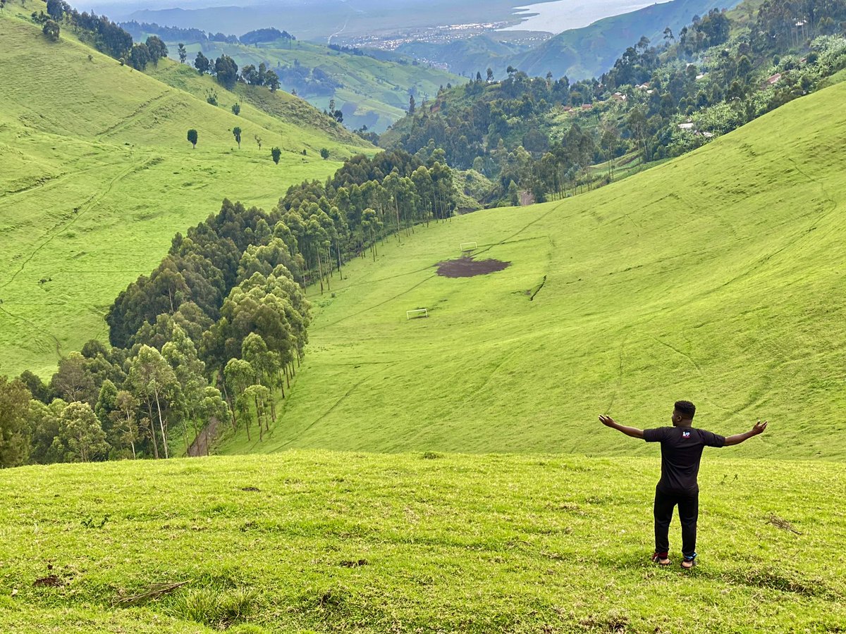 wode_maya's tweet photo. My Gallery don’t deserve these magnificent photos so decided to share with everyone on Twitter 😍😍
Location:Masisi Goma DRCONGO 🇨🇩🇨🇩 https://t.co/oCN8i2Xqf8