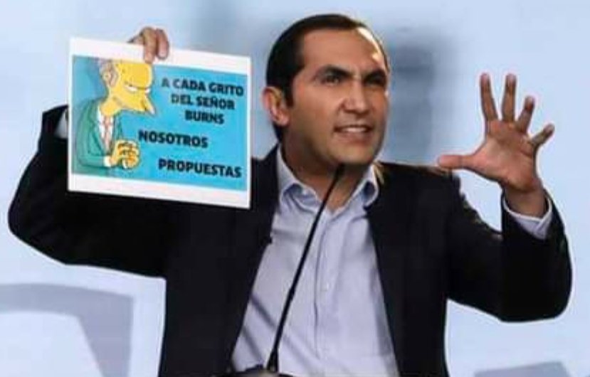 <a href="/davidbarguil/">David Barguil</a> Esto es lo más bajo,  ridículo e infantil que he visto en un debate presidencial... Quedaste mucho peor que Duque... Toda la vida Echeverry, Fico, Peñalosa y Rodolfo de lejos mejores que vos. Que esta imagen perdure.