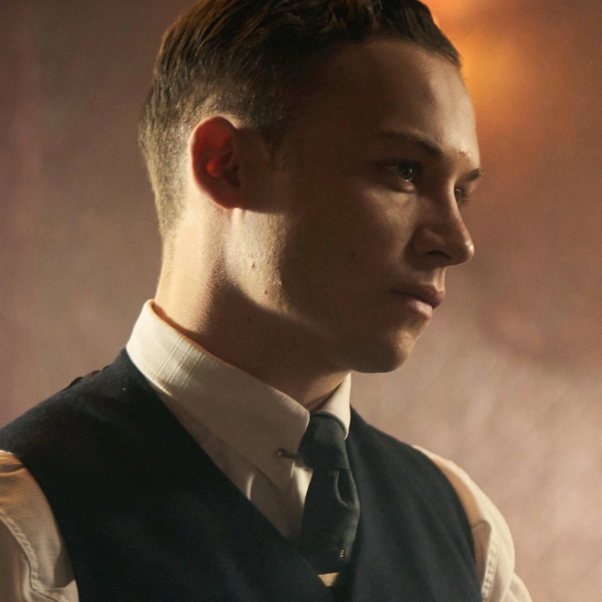 Happy Birthday Finn Cole!! 🥳🥳 <a href="/FinnCole/">Finn Cole</a>