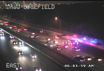 TasharaParker's tweet photo. #TraffiAlert in #Dallas: I-30 EB @ Sylvan. Has entry ramp and two right lanes blocked. 5 minute delay. @wfaa @WFAADaybreak #Iamup #DFWTraffic https://t.co/pNZntWBM2c