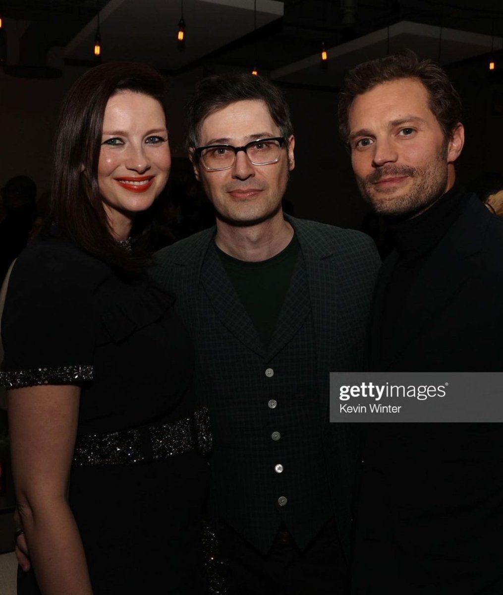 HeughanC's tweet photo. Cait, como siempre una diosa! Bellísima en la premier de @BelfastMovie en Los Angeles
📷 #creditstoowner https://t.co/vhPRD2z54z