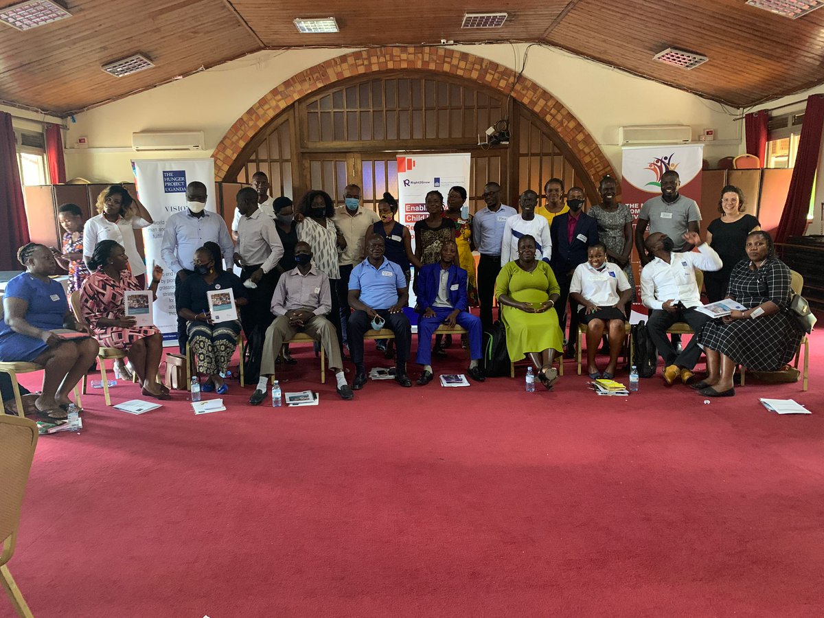 HemtogU's tweet photo. Teamwork is Key. #ShiftThePower MCLD and #R2G project. Building capacities of #TOF so that they're able to understand how to use #VisionCommitmentAction methodology. @JoyDoreenBiira @communityleddev @touch_uganda @WDFUganda @WorldVision @BalukuAlex51 @for_ujk @KaseseUg @MdfKasese https://t.co/jGPWlCU52w