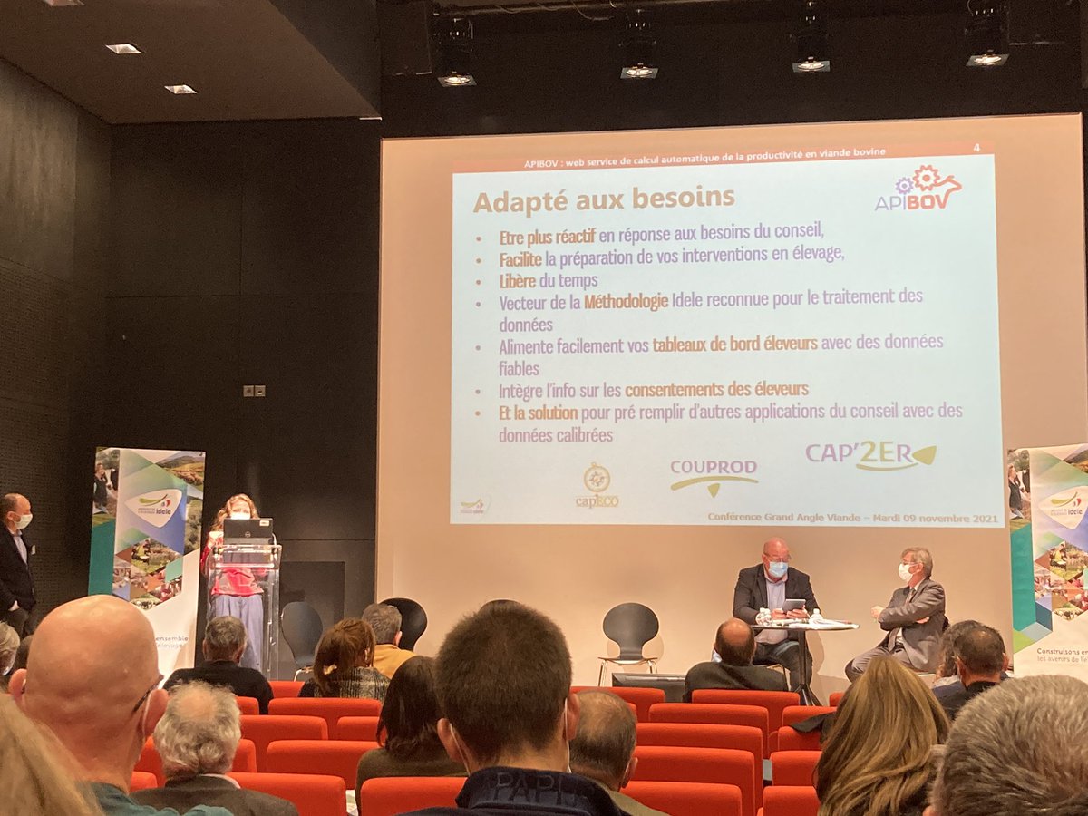 GermainMilet's tweet photo. Présentation de la « moulinette » APIBOV par @gaelle_dupas #GAviande https://t.co/Ha0bykSiQa