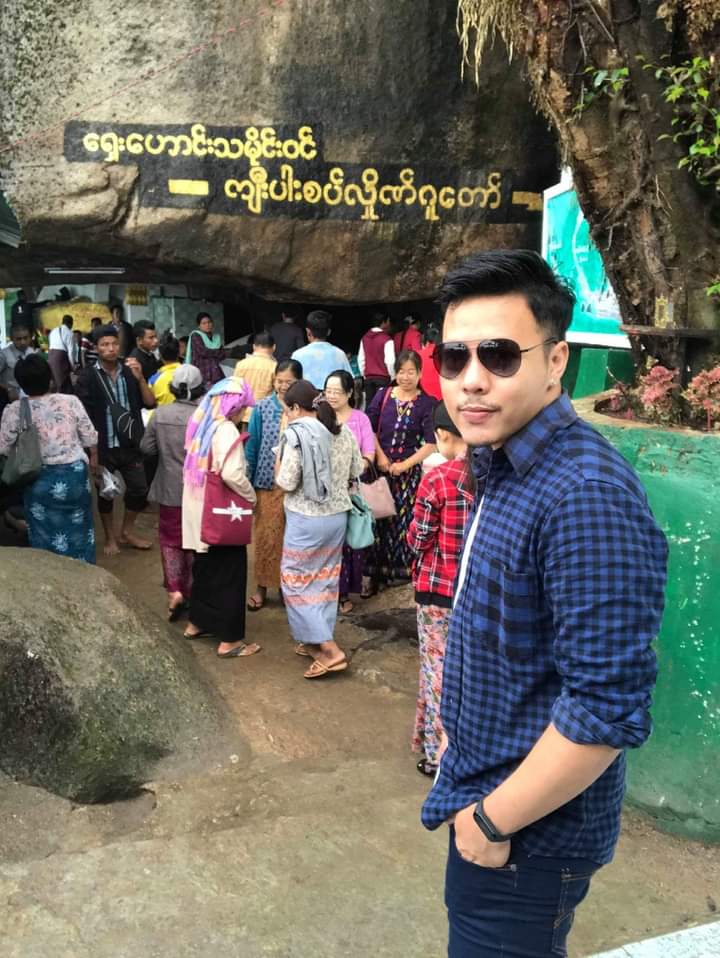 ကျိုက်ထီးရိုးသွားချင် 😥