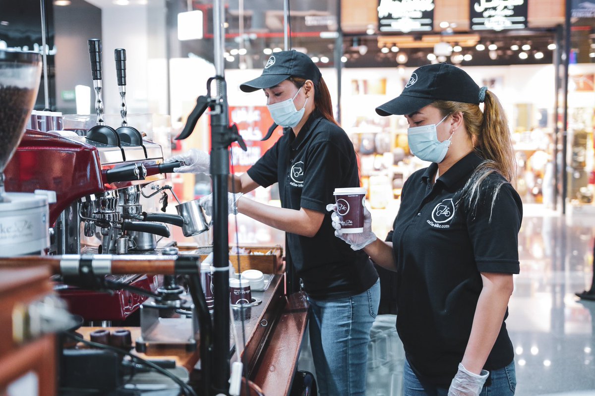 CoffeeBikeQatar's tweet photo. A successful team is a group of many hands and one mind ! 

#coffeebikeqatar #qatar https://t.co/sVmvpw3HS6