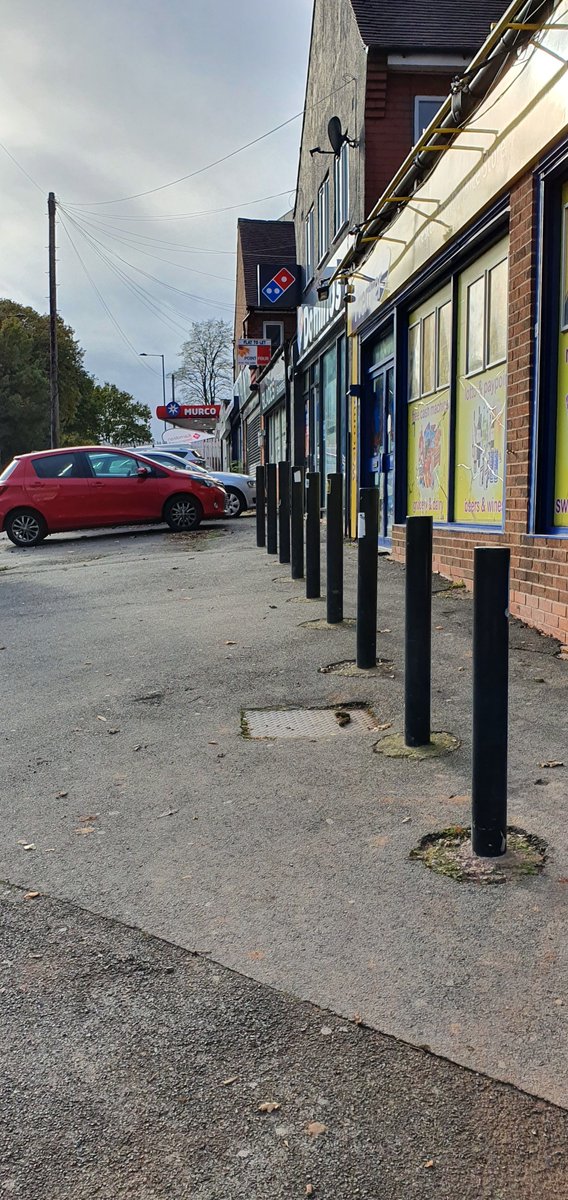 BrandwoodWMP's tweet photo. Due to recent events officers were out patrolling Meadfoot Avenue and surrounding area #reassuringthecommunity https://t.co/rOUq44pWqz